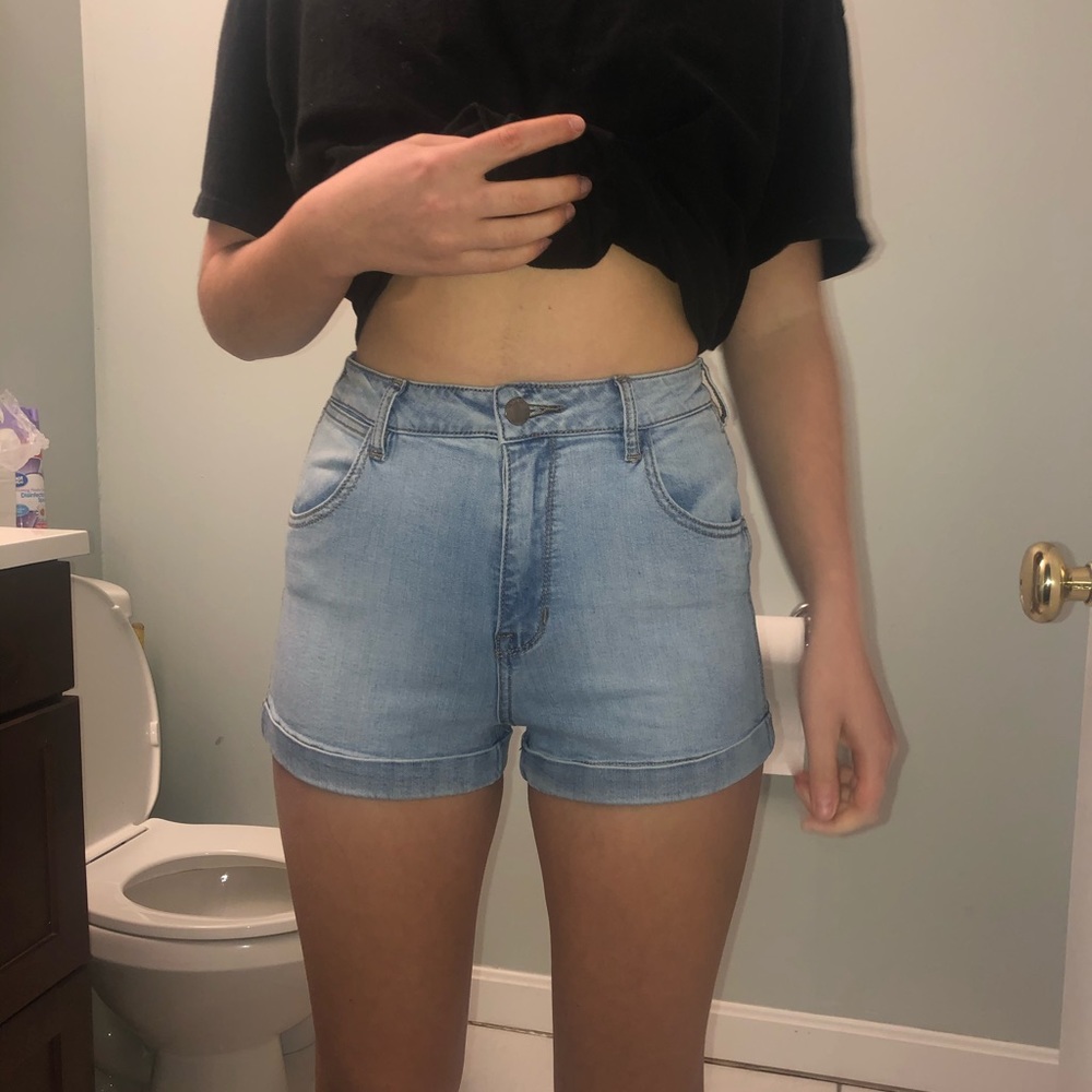 High waisted blue jean shorts